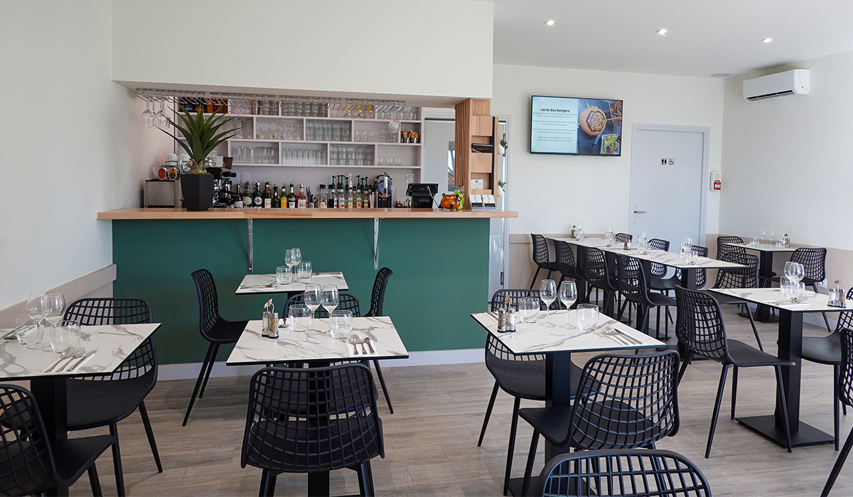 salle-restaurant-fil-de-l-eau-roanne-1-1-1